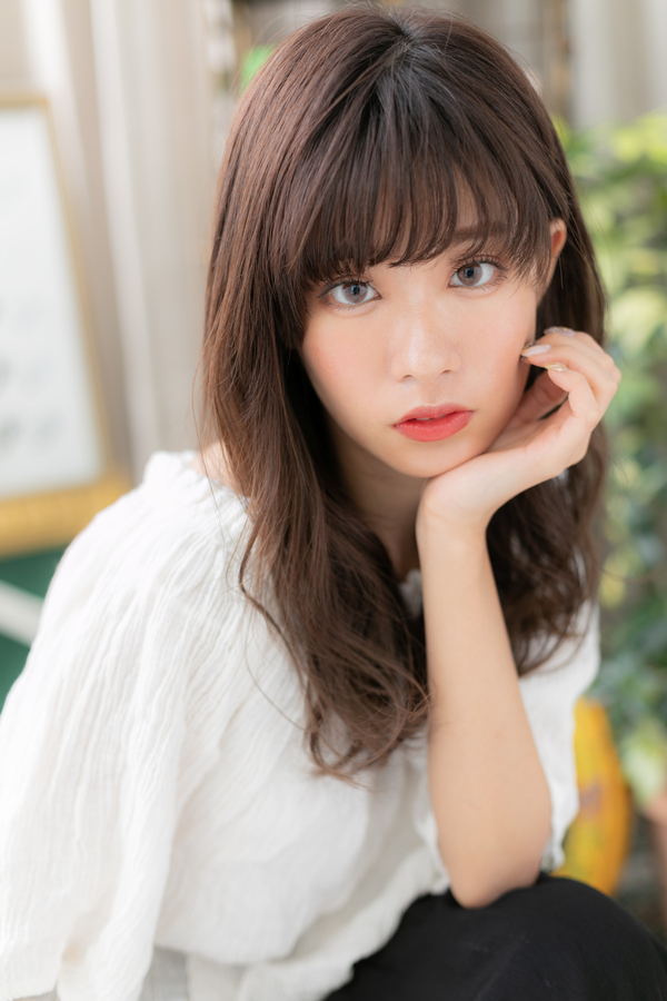 耳かけも◎くせ毛風エアウェーブセミディ