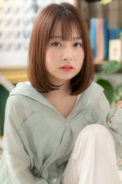 シースルーバングｘココアブラウン小顔ロブ