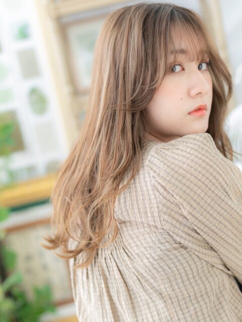 顔周りレイヤーロングフレンチカジュアル20代30代40代