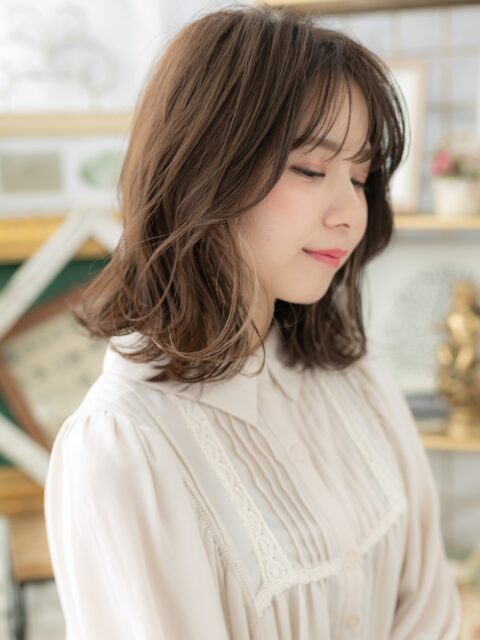 大人可愛い艶カラーカーキベージュブラウンミニウルフ20代30代