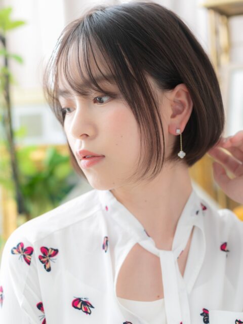 大人可愛いナチュラル前下がりボブ20代30代