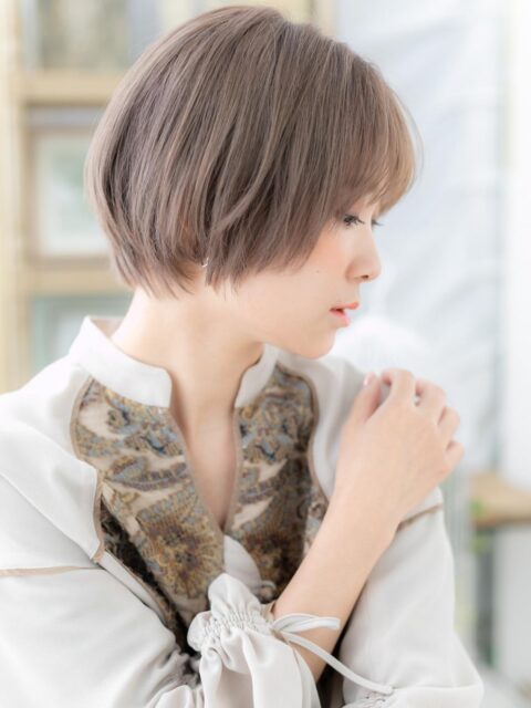 大人可愛いハイライトシースルーボブ20代30代