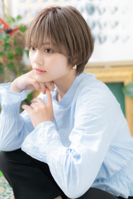 ミルキーベージュで外国人風小顔セシルカット