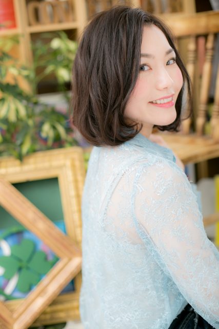 黒髪ダークアッシュ前下がりワンレンボブディ