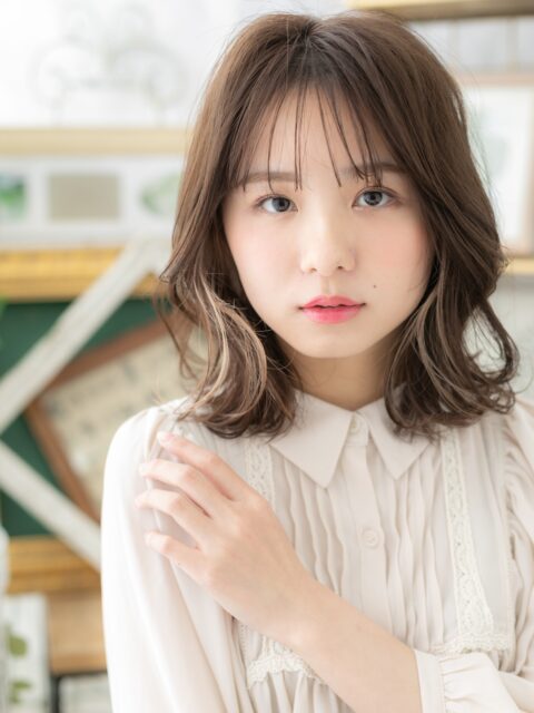大人可愛いイヤリングカラー立体感ロブ20代30代
