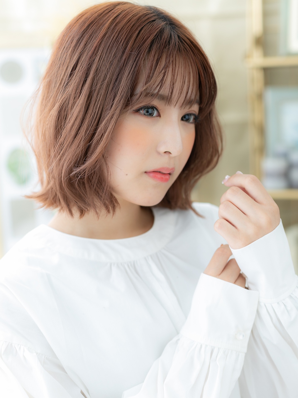 大人可愛い暖色系カラー小顔ボブ20代30代