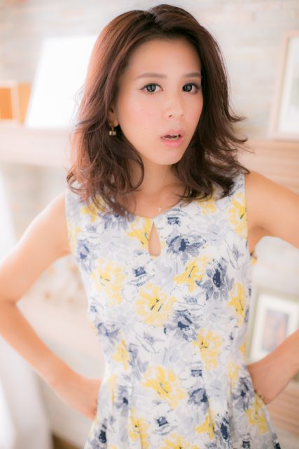 しっとりボリューミー！華やぐエアリーミディ