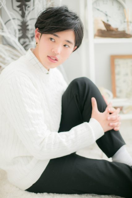 こなれ感◎サイドグラデーション黒髪マッシュ