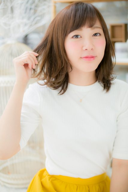 斜めバング♪外ハネミディアム