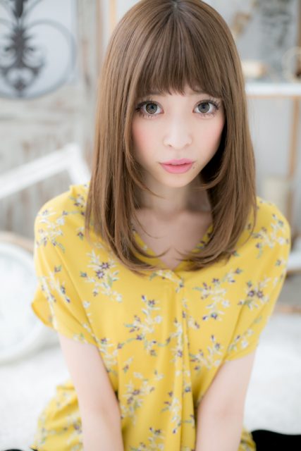 お人形さんみたい♪小顔シルキーストレート
