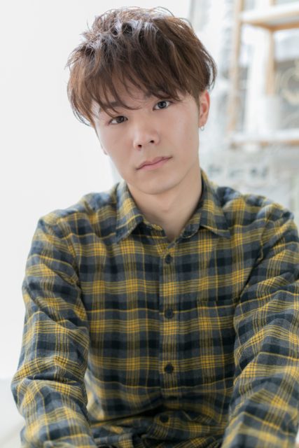 くせ毛風パーマのイケメン☆ソフトツーブロック