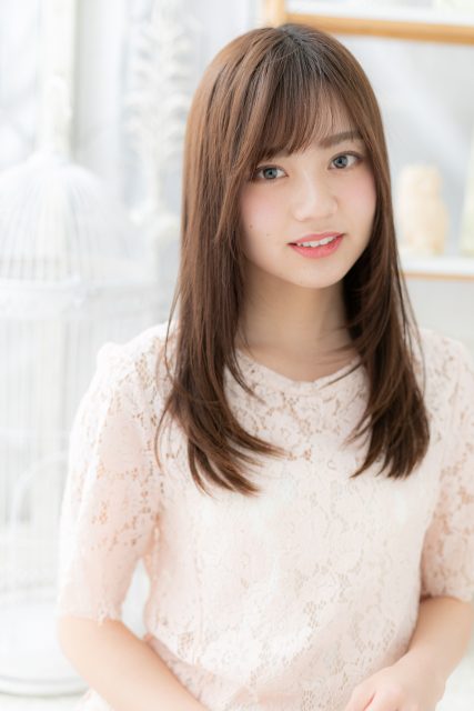 大人かわいい斜めバングで愛されワンカール