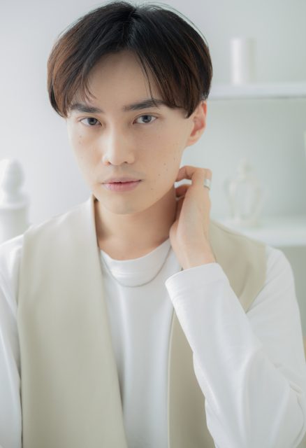 アップバングセンターパートツーブロック