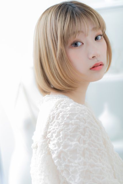 うるツヤミルクティーベージュ韓国風大人ボブ