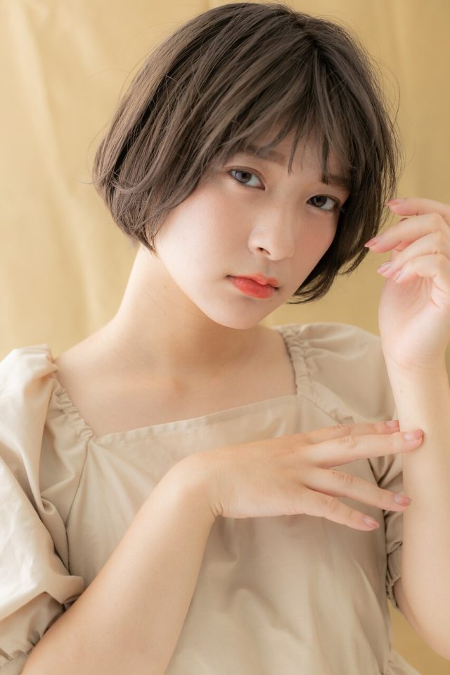 20代30代40代メルトカラーくせ毛風Ａラインボブショート