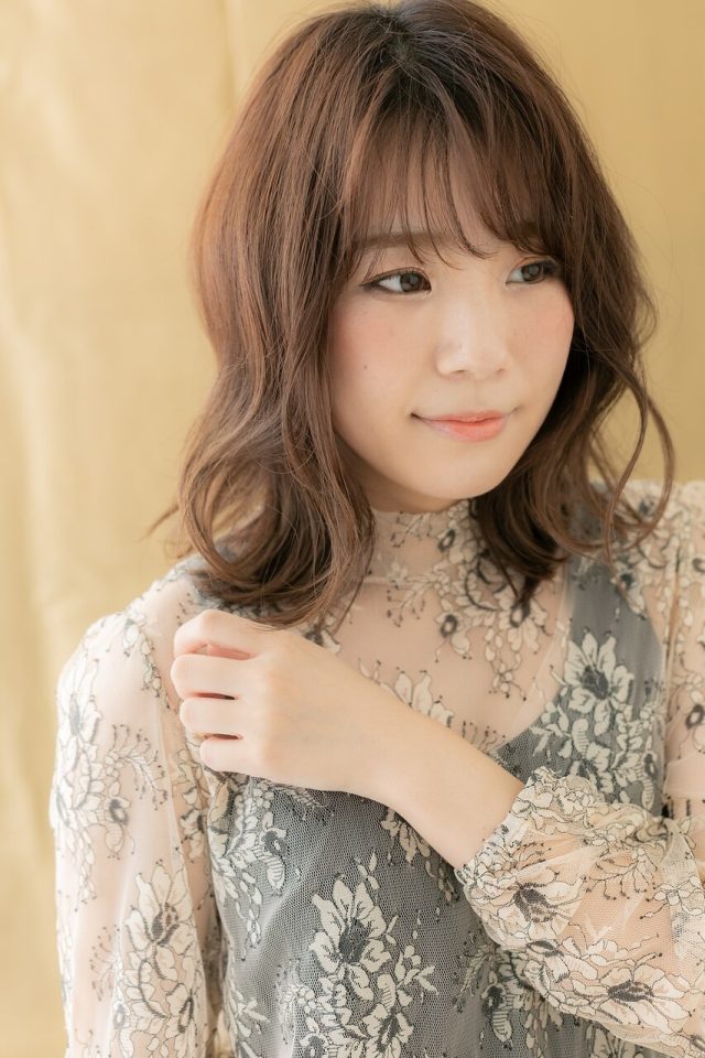 20代30代40代シースルー前髪大人可愛い小顔くびれミディ