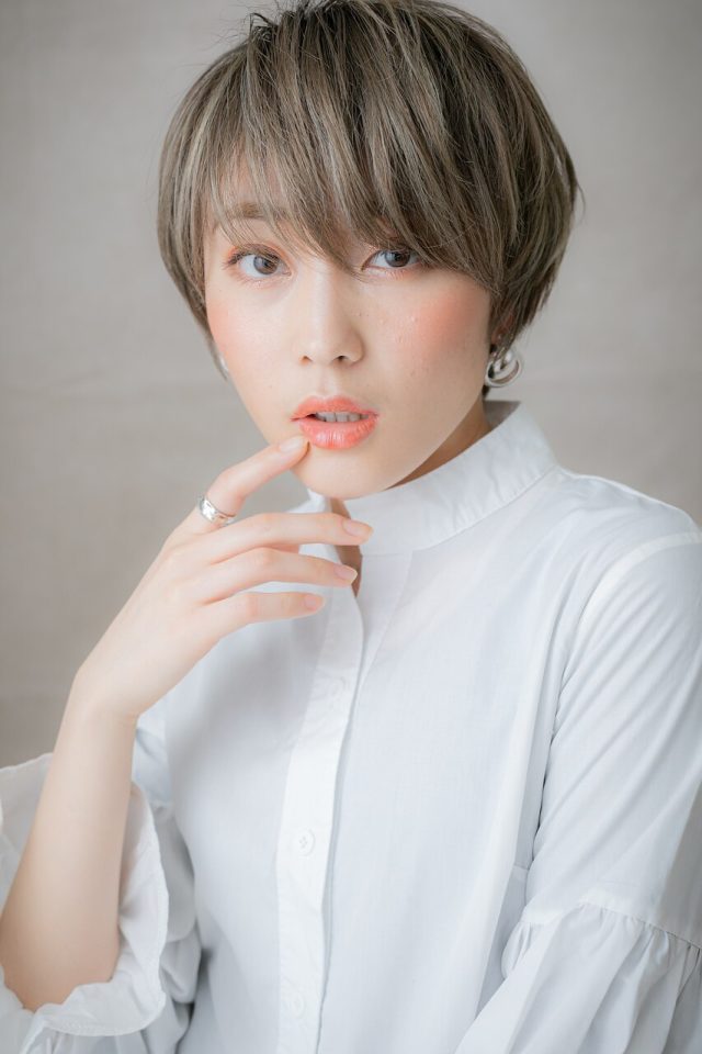 10代20代30代◇外国人風ハイライトカラー小顔マッシュヘア