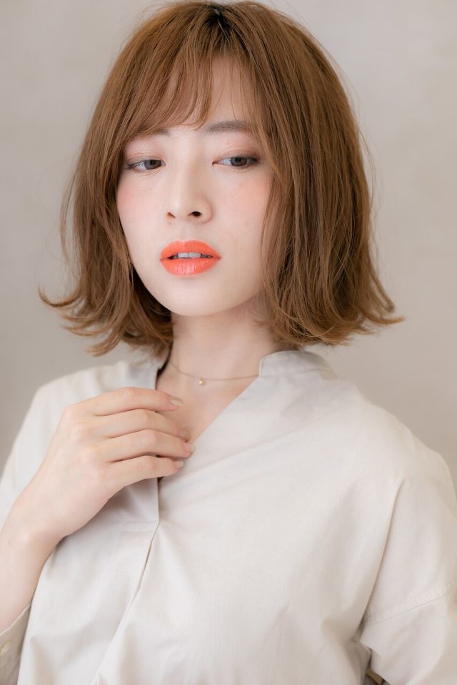 20代30代40代オレンジブラウンくびれ外ハネミディアム