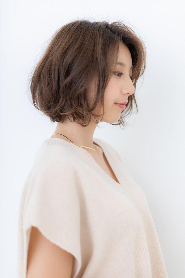 30代40代50代抜け感アッシュブラウン無造作小顔大人ボブ