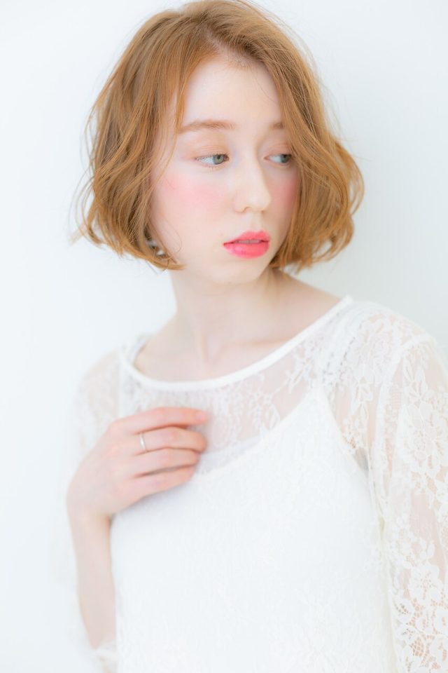 10代20代30代前下がり外国人風小顔フレンチボブ