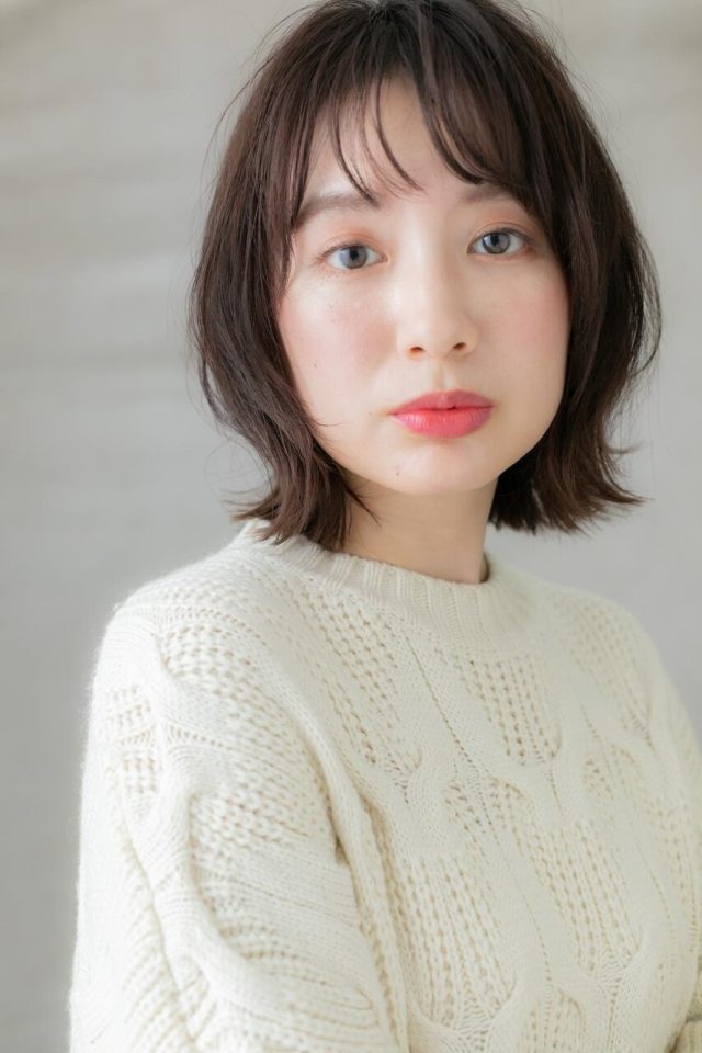 20代30代40代ダークアッシュくせ毛風くびれボブウルフ