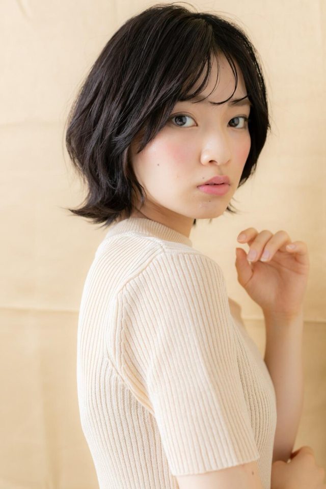 20代30代40代ダークアッシュ大人かっこいいウルフボブ