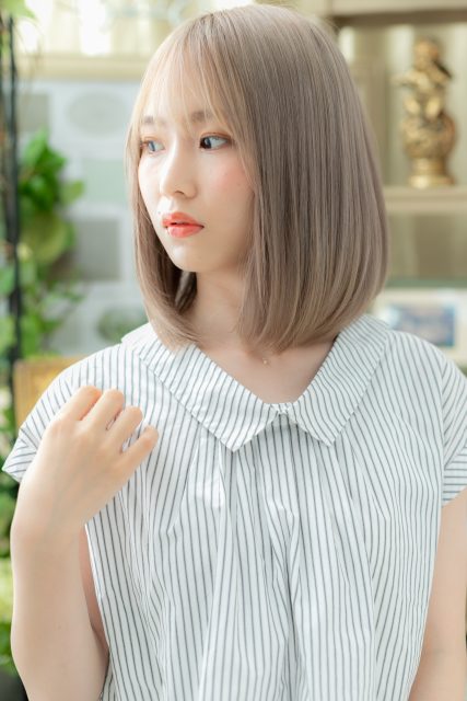 韓国風大人ハイライト小顔透けバングうる艶髪