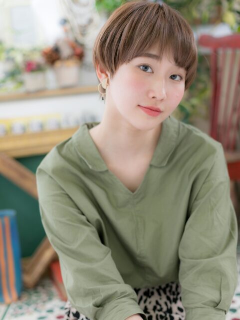 大人可愛い小顔マッシュショート20代30代