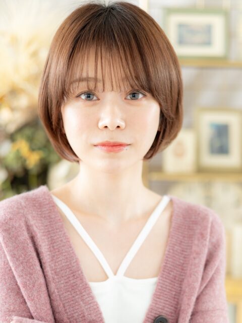大人可愛い小顔ショートマッシュ20代30代