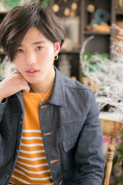 くせ毛風ワンレン…ストリート風ルーズヘア