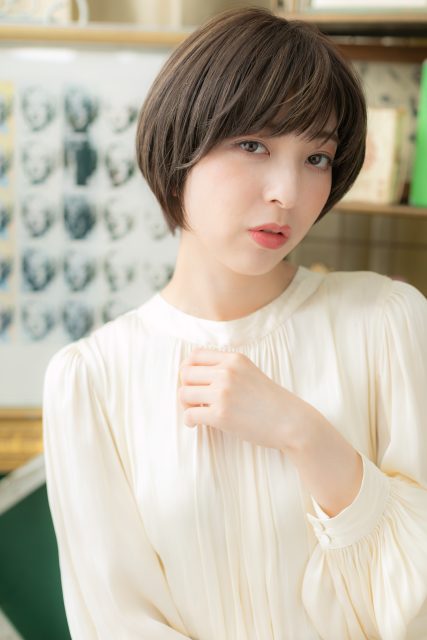 耳かけも◎黒髪斜めバング小顔クールショート