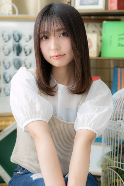 ネオシースルーバングハイライト小顔ロブヘア