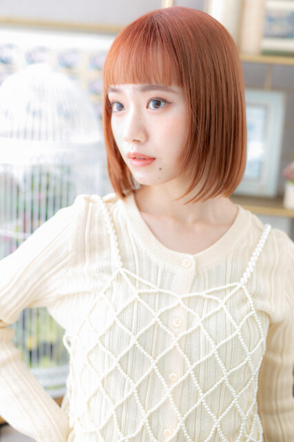 ぱっつん前髪ミルクティーピンクミニボブ