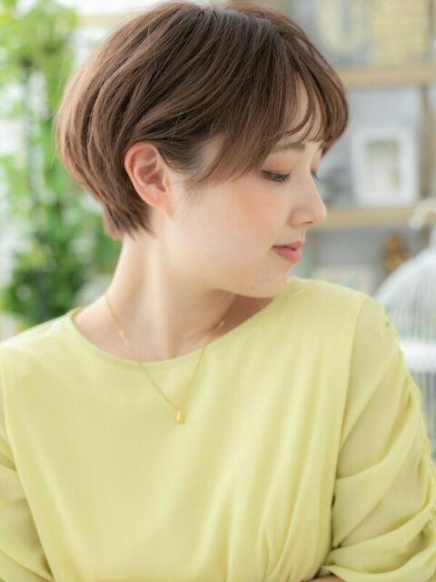 大人可愛い小顔ショートマッシュ20代30代