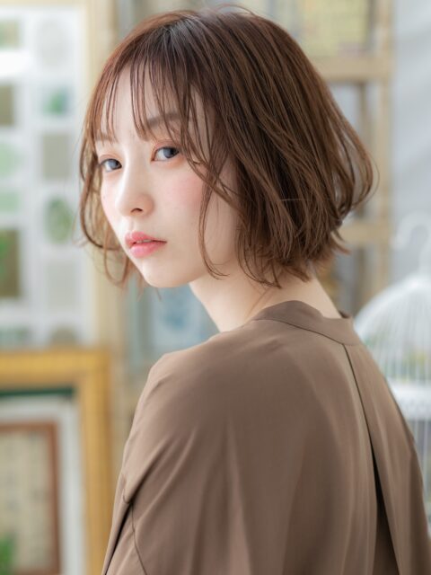 大人可愛いガーリー小顔ボブ20代30代