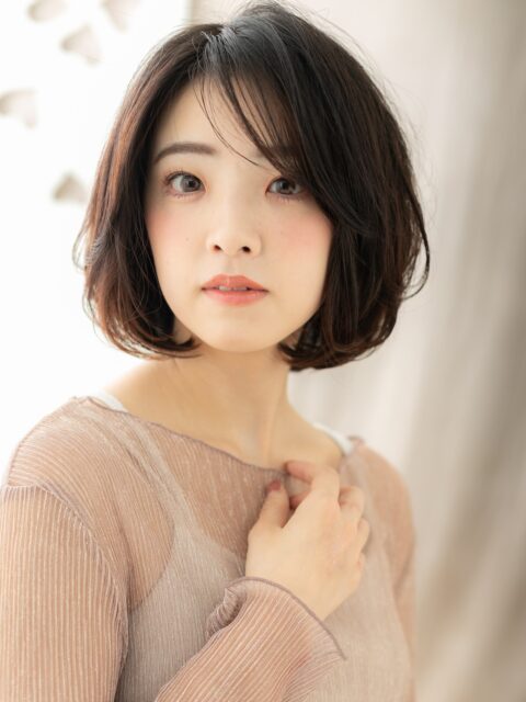 大人可愛い小顔エアリーボブ20代30代