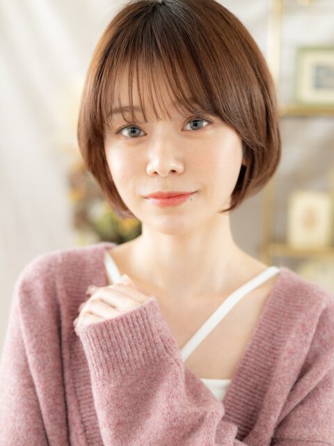 大人可愛いシースルーバングマッシュショート20代30代