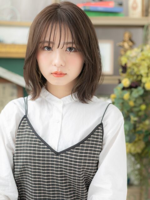 大人可愛いハイライトシースルーバングボブ20代30代