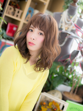 まりえ 【ウェーブ・wave】