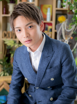 青木 健人 【ニュアンスストレート・nuancestraight】