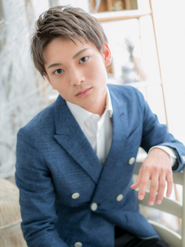 青木 健人 【ニュアンスストレート・nuancestraight】