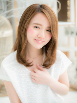 石本 愛衣 【カール・curl】