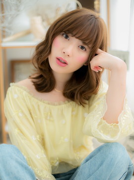 伊藤 奈月 【ウェーブ・wave】