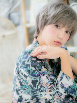 長谷川 あや 【カール・curl】