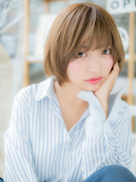 和希 詩織 【ニュアンスストレート・nuancestraight】