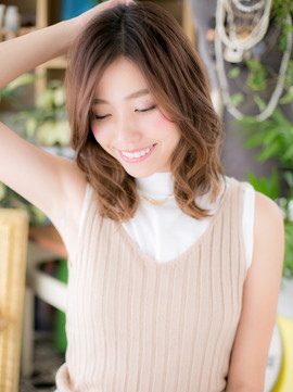 岩崎 志保 【カール・curl】