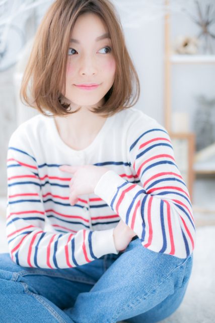 センターパートで小顔・大人ボブ