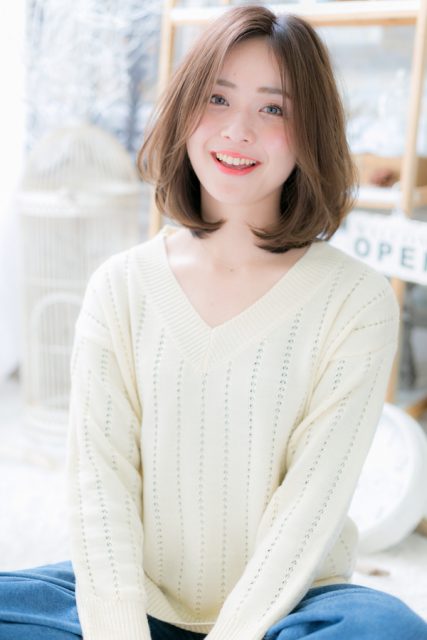 センターパートで&#8230;抜け感大人ボブ