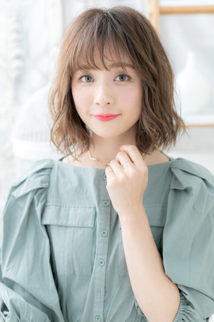 抜け感大人かわいい外国人風シースルーボブ