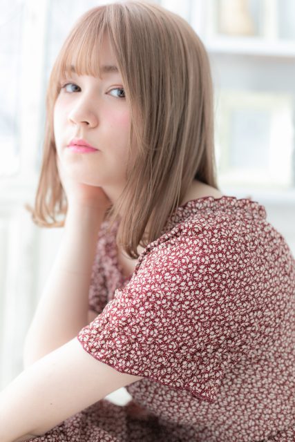 ハイトーンカラー外国人風シースルーバング2